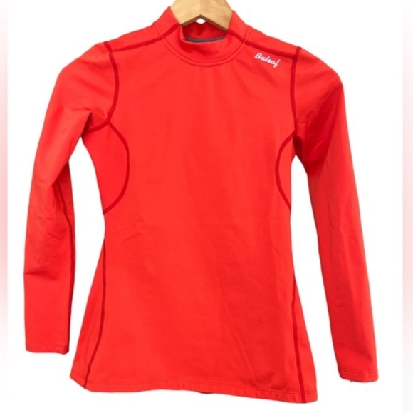 Baleaf Women's Red Long Sleeve Top - Picture 2 of 9